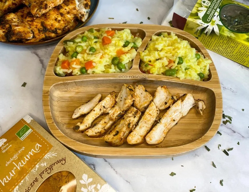 Jak upiec filet z kurczaka w piekarniku, aby był soczysty i smaczny