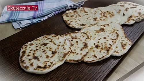 Jak zrobić chlebek naan na patelni - prosty przepis na idealny smak